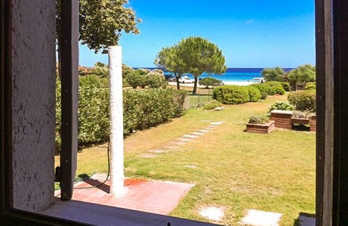 Costa Rei Villa | Villa next to the beach - last minute deals!