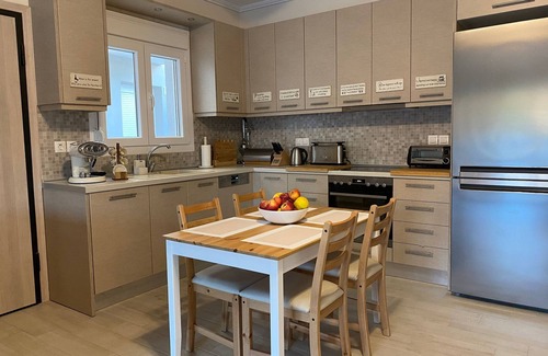 Nikita Villa | Villa Nikoleti - three bedroom house few minutes from the beach
