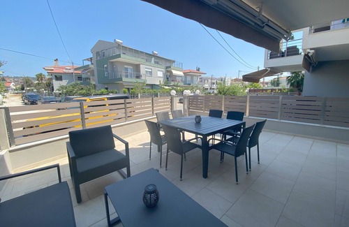 Nikita Villa | Villa Nikoleti - three bedroom house few minutes from the beach