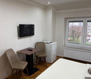 Bela Crkva Hotel | Villa Oaza