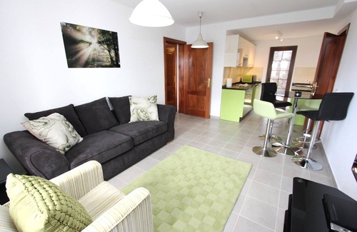 Playa Blanca Villa | Villa Oceano Once - Beautiful 5 Bedroom private pool and hot tub