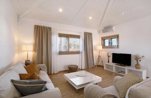 San Eugenio Villa | Villa Oleandra