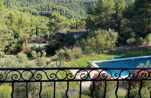 Vauvenargues House | Villa opposite Sainte Victoire 10 minutes from Aix en Provence