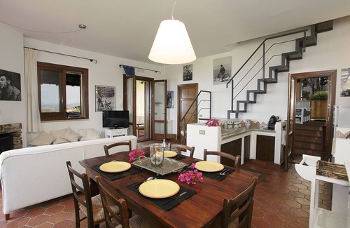 Scopello Villa | Villa Papillon - to experience a beach holiday for free.