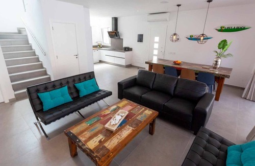 Sonnenland House | Villa Palm Breeze