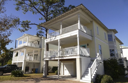 Tybee Island House | Villa Palms/Villa Charm with Pool - Dual Property/Adjacent Rental
