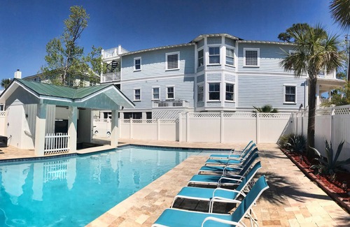Tybee Island House | Villa Palms/Villa Charm with Pool - Dual Property/Adjacent Rental