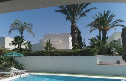 Puerto Rey Villa | Villa PaloMayor