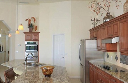 South Gulf Cove House | Villa Paradise Water Front Gulf Access with boat-liftnSouth Gulf Cove-Englewood
