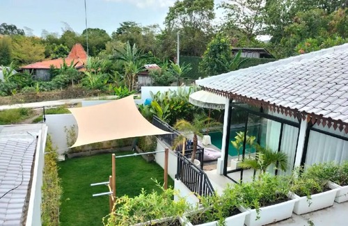 Padonan Villa | Villa Pasha 4BR private with pool near Canggu