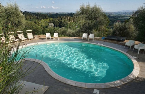 Palaia Villa | Villa Pisana In Palaia, Tuscany