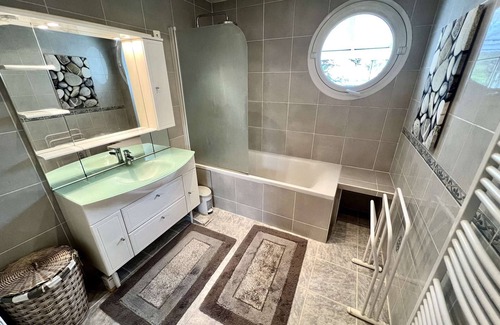 Plouhinec Villa | Villa Plouhinec, 2 bedrooms, 4 persons
