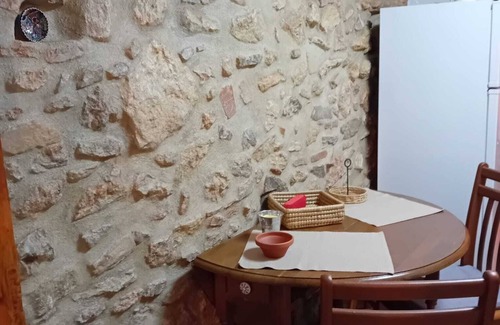 Periana Cottage | Villa Poems