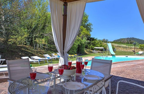Todi Villa | Villa Poggiente 15+2, Emma Villas