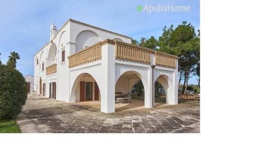 Casarano Villa | Villa Pompea con piscina, intera struttura - Apulia Home