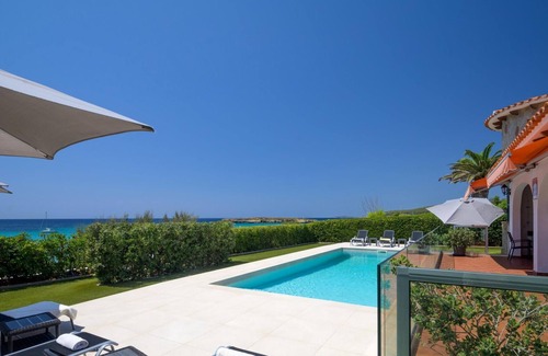 Sant Tomas Villa | Villa Ponti A5 Frontline Vacations, modernity and Comfort