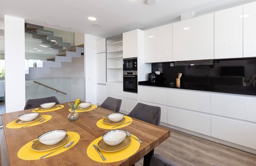 Vilafortuny Villa | VILLA PORTOFINO Luxury beachfront house in Cambrils with private pool.