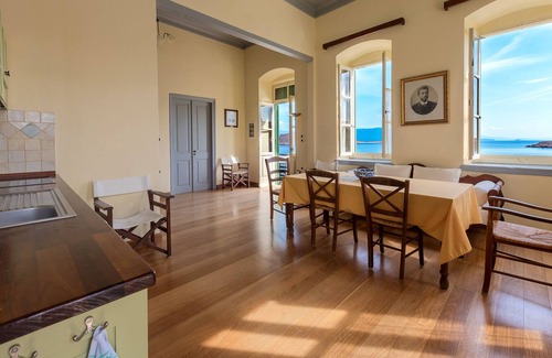Rhodes Apartment | Villa Praxithea Upper Floor - Halki Waterfront