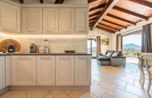Castiadas Villa | Villa 'Pretziosa' with Private Pool, Wi-Fi and Air Conditioning