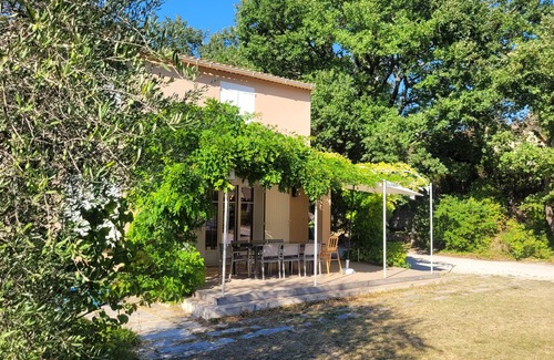 Cabries House | Villa Provençale de 130m2 Avec Piscine Entre Aix en Provence et Marseille