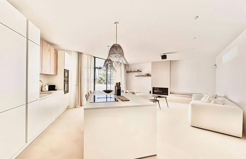San Diego House | Villa 'Pura Vida San Roque' with Sea View, Wi-Fi and Air Conditioning