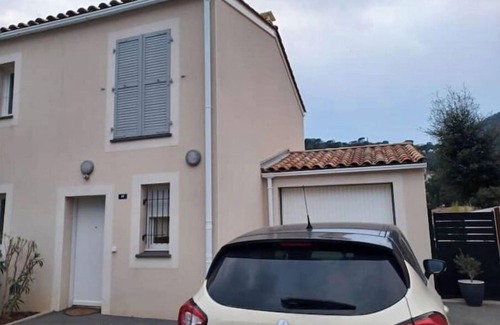 Cavalaire-sur-Mer Villa | Villa Récente Piscine Balinaise Privée