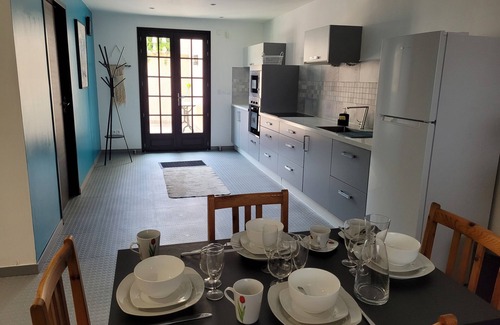 Saint-Genis House | Villa René