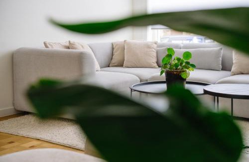Ostend House | Villa Rae