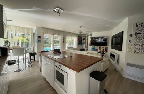 Lacanau-Ocean Villa | villa rated 4*, 4 bedrooms, heated pool, jaccuzi, golf