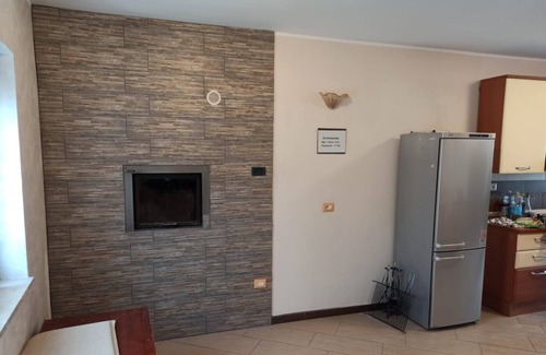 Ruviano Villa | Villa 'Relax' with Mountain View, Wi-Fi and Air Conditioning