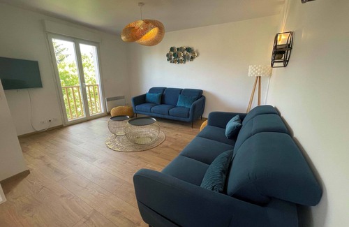 Savines-le-Lac Villa | Villa resort 18p. lake view sauna near lake, ski, ideal for families/groups