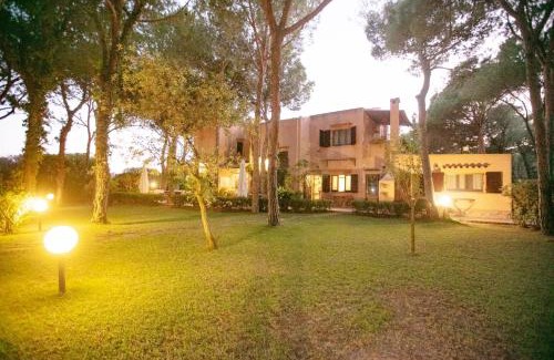 Santa Margherita di Pula Villa | Villa right on the beach a Santa Margherita di Pula for 12 people