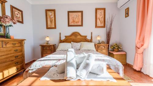 Casarabonela Villa | Villa Riillo Casarabonela by Ruralidays
