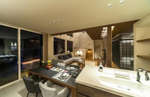 Takayama Villa | villa-rizo 山田