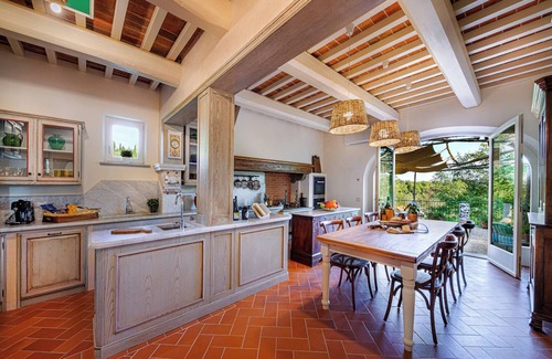 Bucciano Villa | VILLA ROMANA