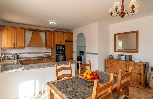 Vinuela Villa | Villa Rosana Viñuela by Ruralidays