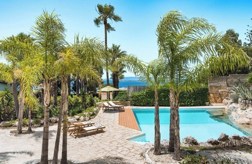 Plemmirio Villa | Villa Rossana, with pool near the sea