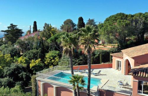 Sainte-Maxime Villa | Villa Sainte Maxime by Villa Plus