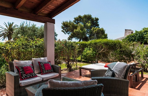 Costa Rei Villa | Villa 'Salvi' with Private Terrace, Wi-Fi and Air Conditioning