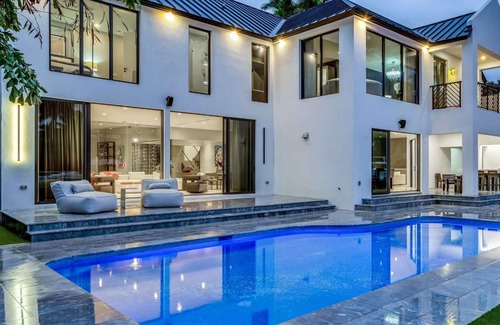 Riviera Isles House | Villa San Marco- Waterfront Grandeur in the Heart of Fort Lauderdale