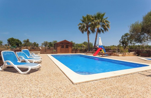 Santa Margalida House | Villa Santa Eulalia with private Pool, A/C and garden
