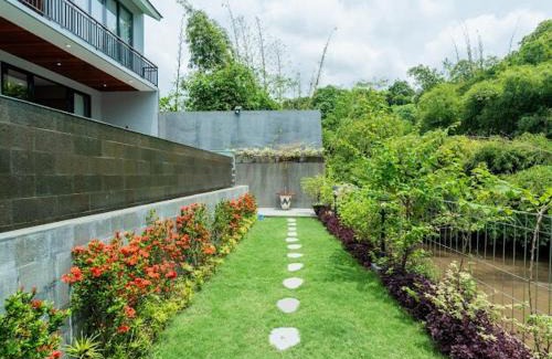Denpasar Timur Villa | Villa Sanur river view