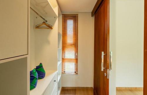 Denpasar Timur Villa | Villa Sanur river view