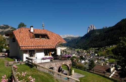 Ortisei Apartment | Villa Schmalzl