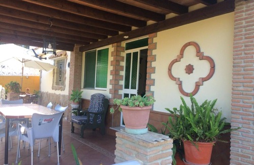 Barbate Ski Chalet | VILLA SEÑORA CARMEN IS A SINGLE-FAMILY INDEPENDENT VILLA ON A SINGLE FLOOR
