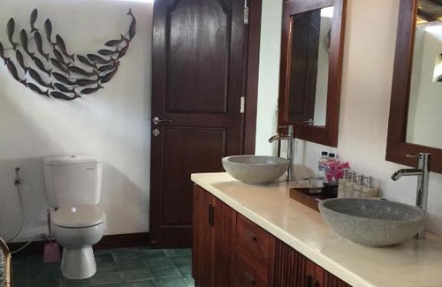 Pelaga Bed & Breakfast | Villa Selantang