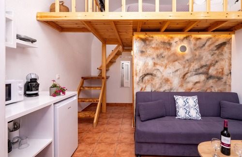 Imerovigli Apartment | Villa Sertis Santorini