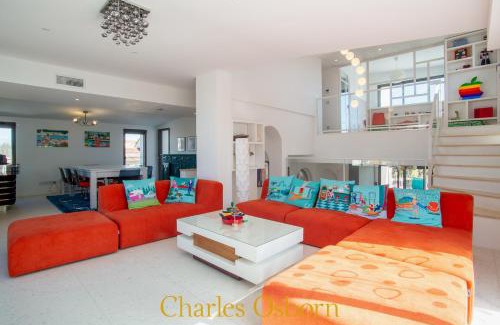 Frontignan Villa | Villa Seventy