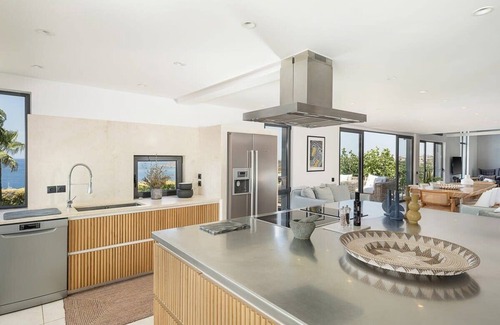 Chorafakia Villa | Villa Shanti by Cura Villas Collection