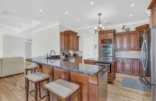 Lochmoor Waterway Estates Villa | Villa Siva - 3b/3b just off the Caloosahatchee river in CAPE CORAL